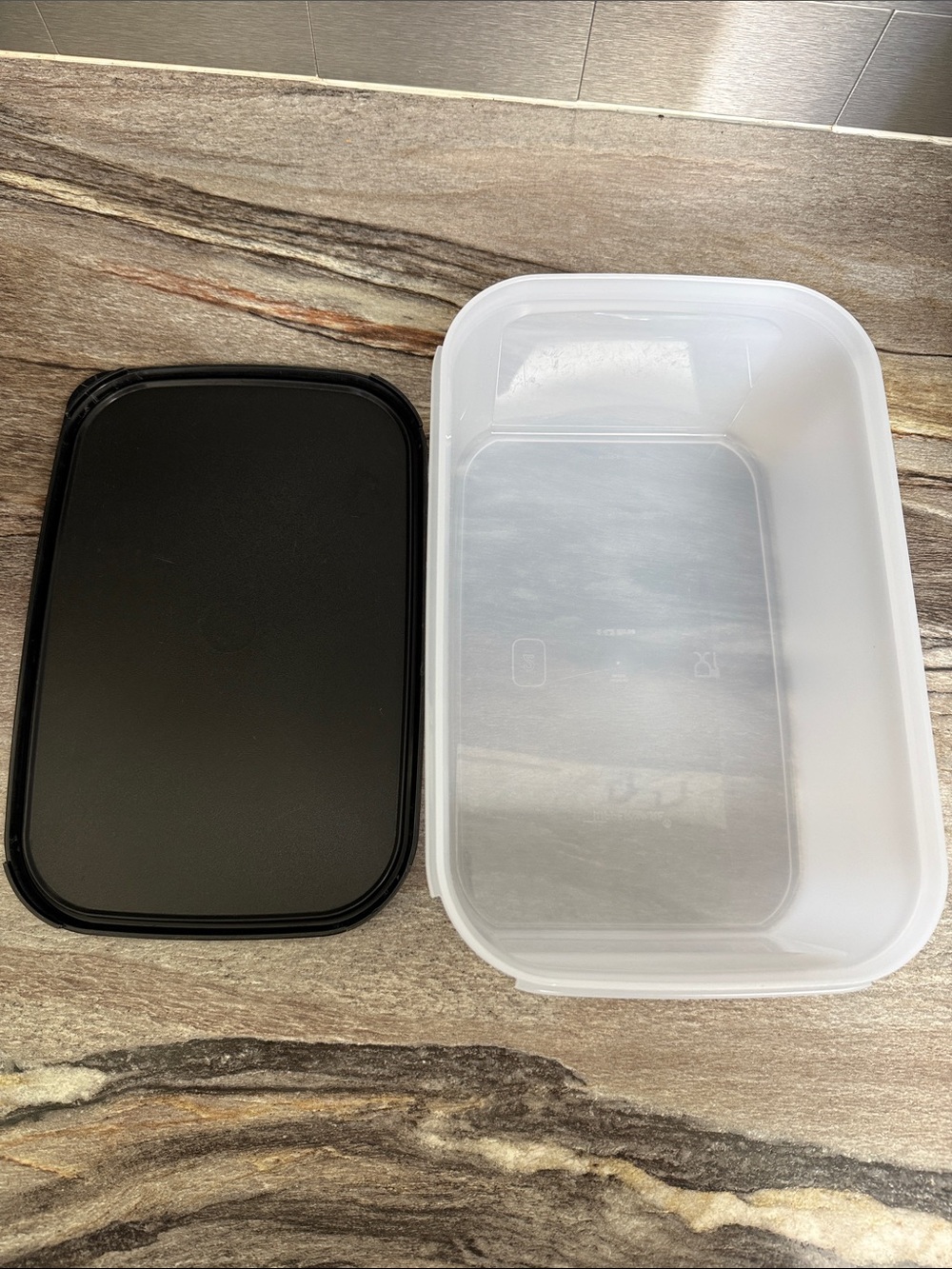 Tupperware Modular Mate 2 Rectangle - Picture 3 of 3